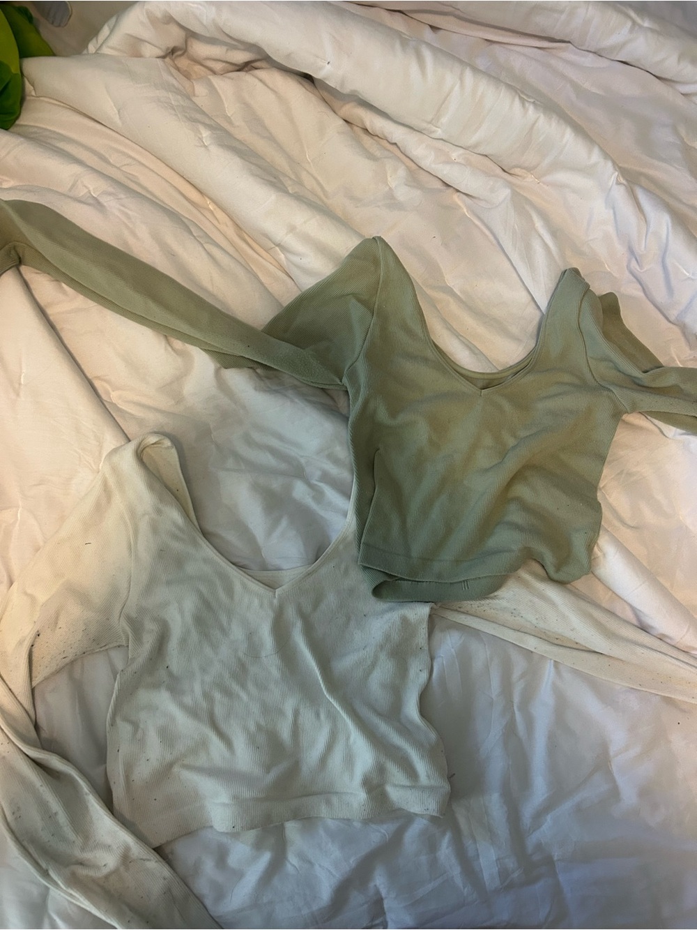 Aeropostale Long Sleeve Ribbed V-Neck Crop Top - Sage Green & cream white